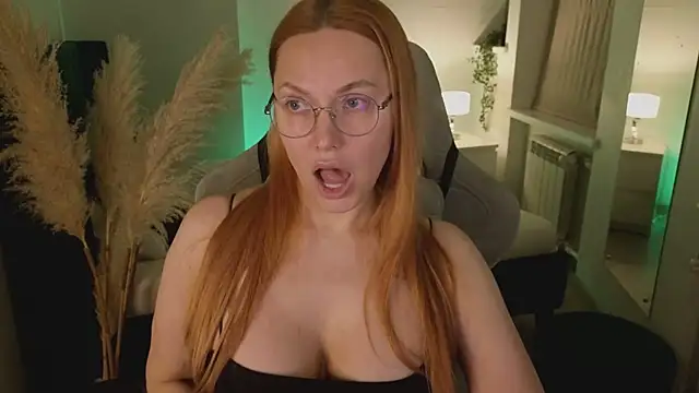 Love Call online show from 02.22.25