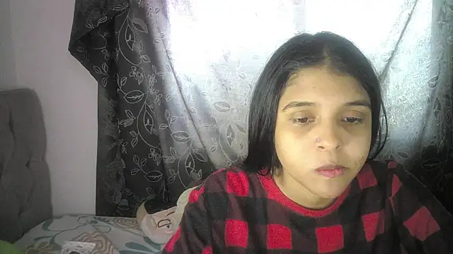 Snapshot of Michi_sexy chatting on 01.19.25 Michi sexy online show from 01.19.25