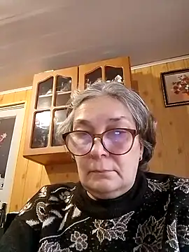 IrinaSweet54 online show from 12.17.24