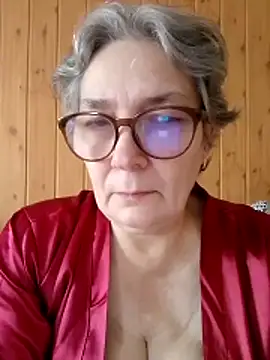 IrinaSweet54 online show from 10.15.25