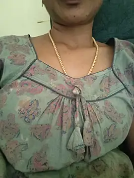 Snapshot of Ambika01 chatting on 08.05.26 Ambika01 online show from 08.05.26