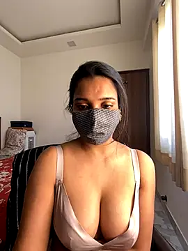 Snapshot of miss_lina chatting on 11.03.25 miss lina online show from 11.03.25