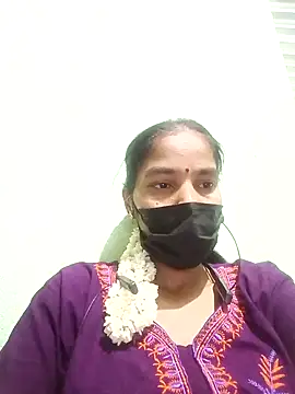 anusiya01 online show from 12.29.24