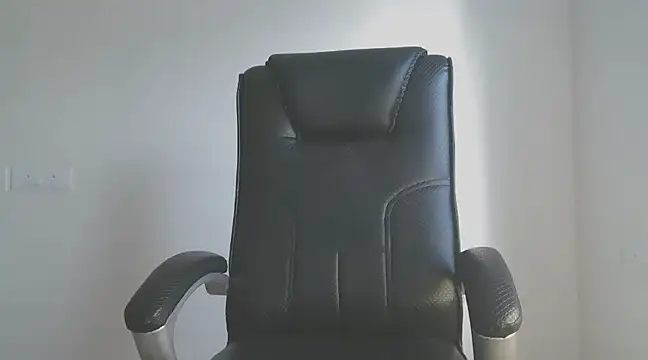trippytitties online show from 01.17.25