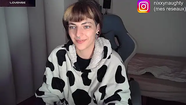 Nixxy naughty online show from 02.05.25