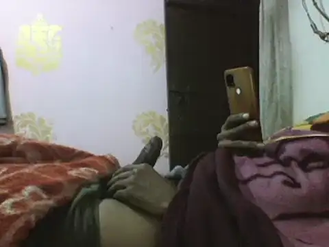 Snapshot of Desi_GfBf chatting on 01.30.25 Desi GfBf online show from 01.30.25