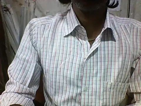 Snapshot of Desi_GfBf chatting on 10.07.25 Desi GfBf online show from 10.07.25