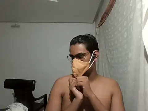 brownguy1234 online show from 02.04.25