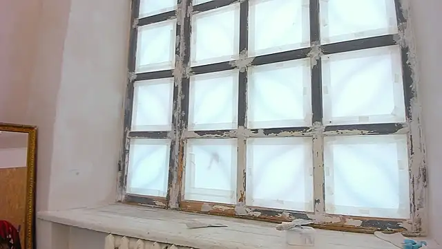 YourSuperModel online show from 02.27.25