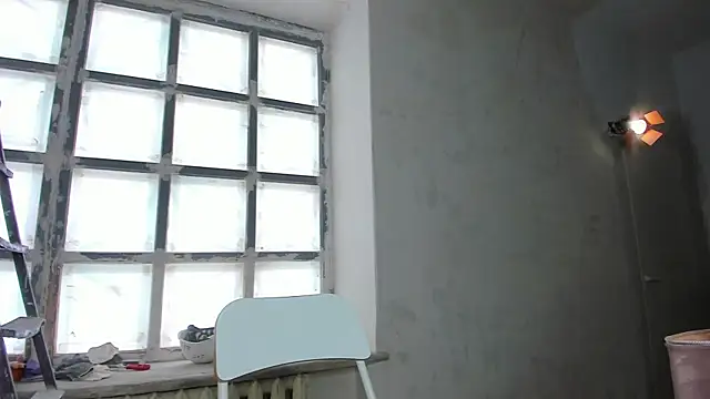 YourSuperModel online show from 03.20.25