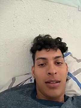 ValenSuarez25 online show from 07.20.26