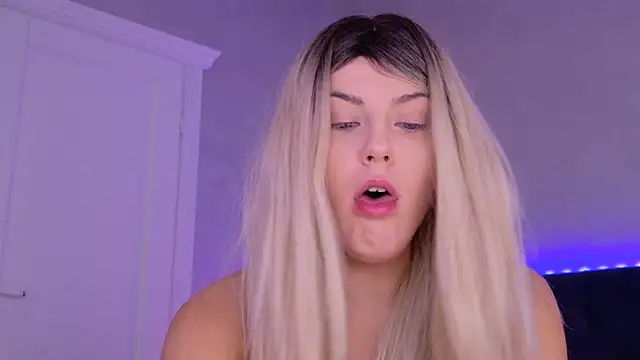 AlliceRosse online show from 11.19.25