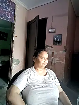 Kavya kapoor online show from 04.12.26