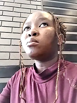 Snapshot of Iva_deep chatting on 03.18.25 Iva deep online show from 03.18.25
