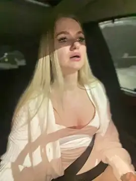 Devill Angel  online show from 01.12.25