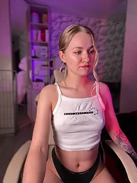 Devill Angel  online show from 02.07.25