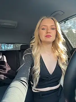 Devill Angel  online show from 03.04.26