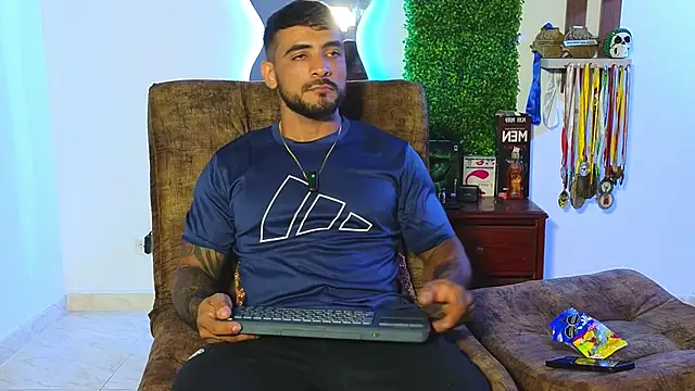 ERIC HARRISON online show from 01.15.25