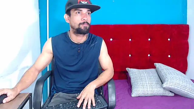 ryan musclexxx online show from 01.17.25