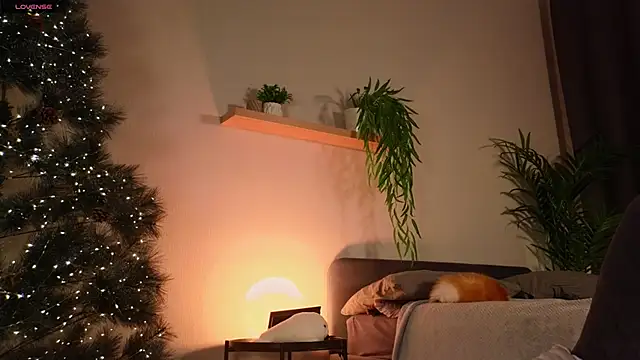 Snapshot of Call_Yes chatting on 12.21.24 Call Yes online show from 12.21.24