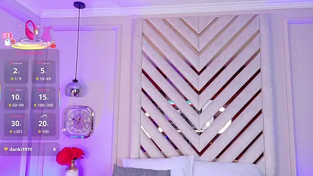 Snapshot of Lola_King chatting on 09.26.25 Lola King online show from 09.26.25