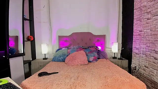 kitty queen10 online show from 11.19.25