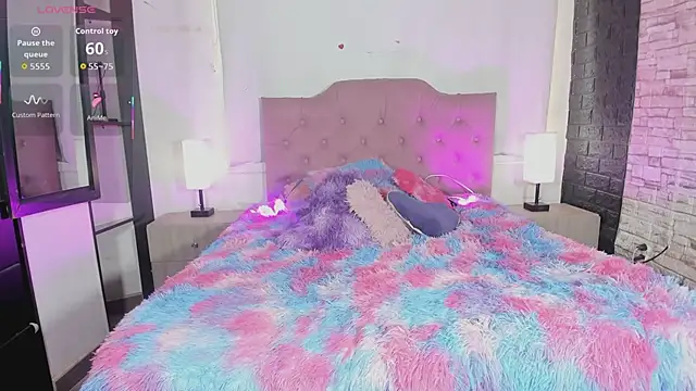 kitty queen10 online show from 04.18.26