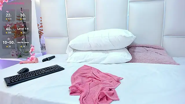 SaraDreamss online show from 03.08.25