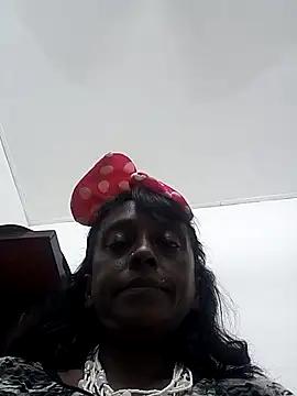 mamakarma1403 online show from 02.15.25