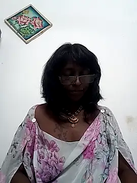mamakarma1403 online show from 02.18.25