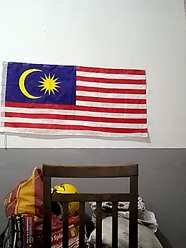 Snapshot of mamakarma1403 chatting on 09.28.25 mamakarma1403 online show from 09.28.25