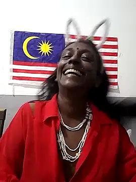 mamakarma1403 online show from 11.17.25