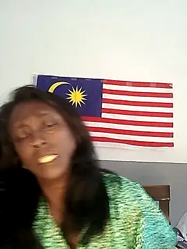 mamakarma1403 online show from 11.22.25