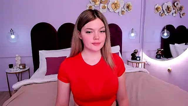 Snapshot of ZaraBloom chatting on 03.12.25 ZaraBloom online show from 03.12.25