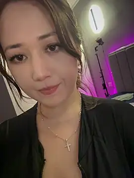 Snapshot of JoyFulLicss chatting on 07.02.26 JoyFulLicss online show from 07.02.26