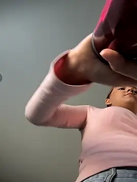 AliceBrayan online show from 10.06.25