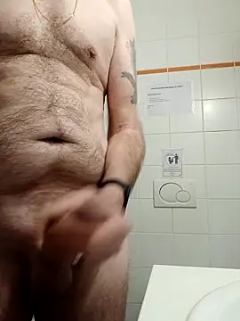 Snapshot of pascalino100 chatting on 02.22.26 pascalino100 online show from 02.22.26