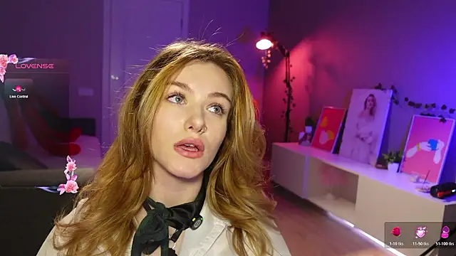 Snapshot of SpiceJessy chatting on 02.06.26 SpiceJessy online show from 02.06.26