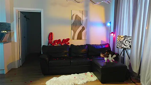 Snapshot of SpiceJessy chatting on 02.14.26 SpiceJessy online show from 02.14.26