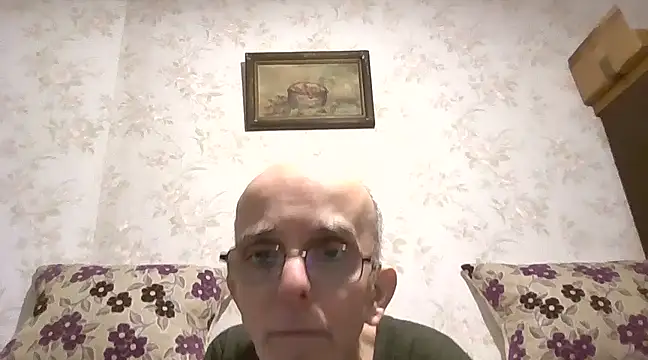 Snapshot of mariusica1@xh chatting on 02.09.25 mariusica1xh online show from 02.09.25