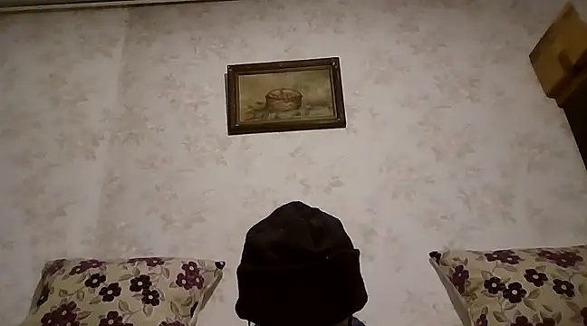 Snapshot of mariusica1@xh chatting on 02.12.25 mariusica1xh online show from 02.12.25