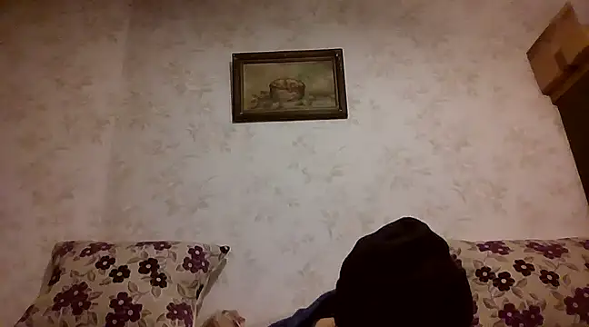 Snapshot of mariusica1@xh chatting on 02.19.25 mariusica1xh online show from 02.19.25