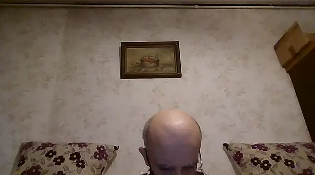 Snapshot of mariusica1@xh chatting on 02.22.25 mariusica1xh online show from 02.22.25