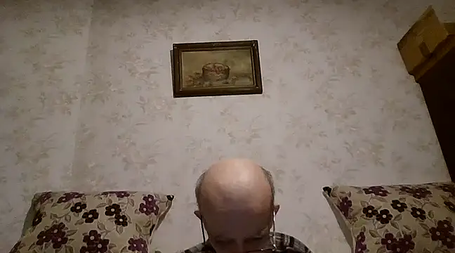 Snapshot of mariusica1@xh chatting on 03.13.25 mariusica1xh online show from 03.13.25