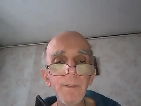 Snapshot of mariusica1@xh chatting on 10.02.25 mariusica1xh online show from 10.02.25