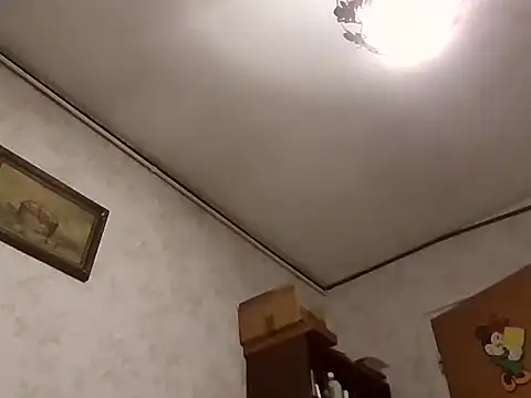 Snapshot of mariusica1@xh chatting on 10.09.25 mariusica1xh online show from 10.09.25