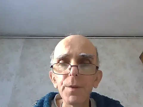 Snapshot of mariusica1@xh chatting on 10.10.25 mariusica1xh online show from 10.10.25