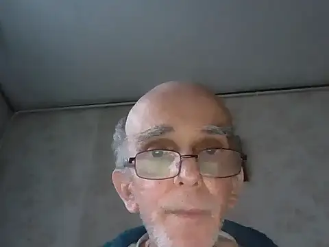 Snapshot of mariusica1@xh chatting on 10.24.25 mariusica1xh online show from 10.24.25