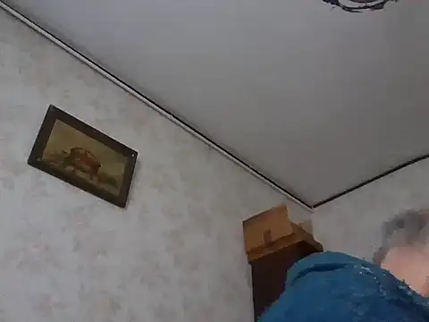 Snapshot of mariusica1@xh chatting on 10.30.25 mariusica1xh online show from 10.30.25