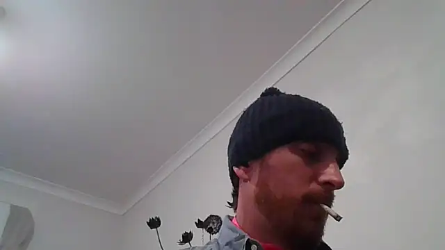 Snapshot of PocoLoco420 chatting on 02.04.25 PocoLoco420 online show from 02.04.25